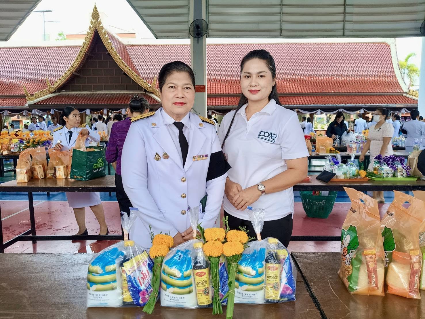 เกษตรปัตตานี เข้าร่วมพิธีทำบุญตักบาตร เพื่อเฉลิมพระเกียรติและถวายเป็นพระราชกุศลฯ